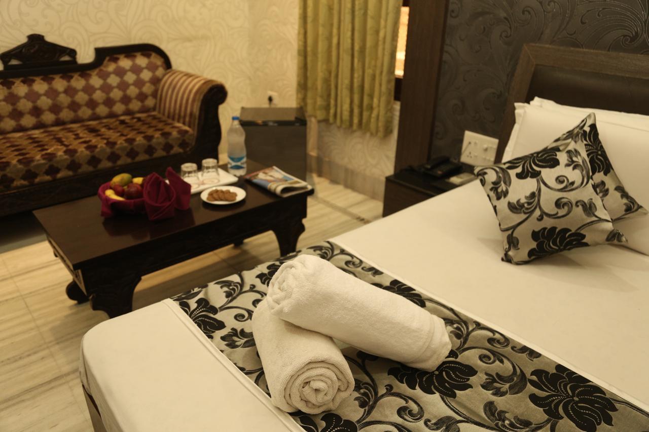 Hotel New Golden Palace Phalodi  Exterior photo